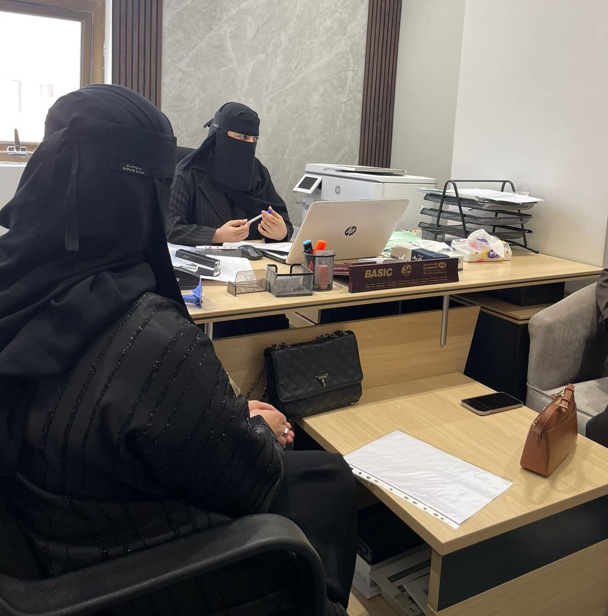 توفير فرص وظيفية.jpg